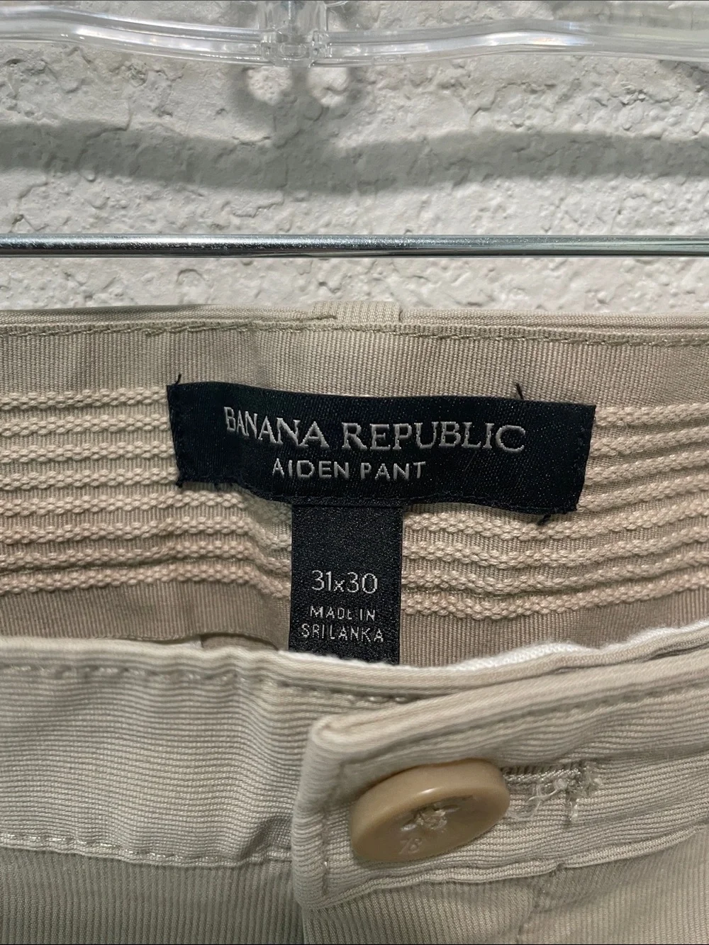Banana Republic Men’s Aiden Pant, Tan, 31 30
